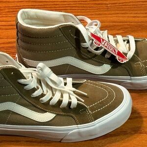 Vans Sk8 Hi-Reissue LX VR3 in Butternut